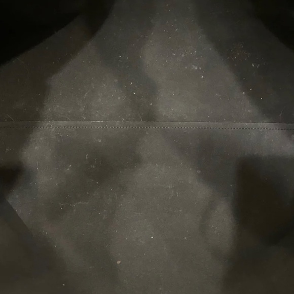 Authentic Pre-owned Saint Laurent Shopping E/W leather tote bag - Picture 10 of 16